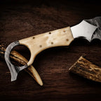Custom Ringtail Hunting Knife – Stainless Damascus Blade